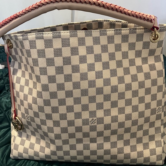 Tote bag brand new PERFECT GIFT 🎁 - Picture 2 of 4